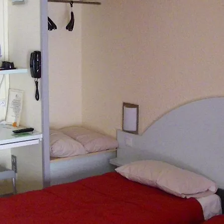 La Porte Angevine 2* Pouancé